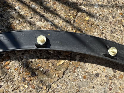 2017 LAND ROVER DISCOVERY L462 WHEEL ARCH TRIM MOULDING FRONT RIGHT HY3216A074AE