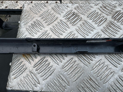 RANGE ROVER EVOQUE BUMPER TRIM PANEL STRIP REAR K8D217775AB L551 2019-2024