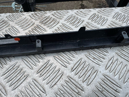 RANGE ROVER EVOQUE BUMPER TRIM PANEL STRIP REAR K8D217775AB L551 2019-2024