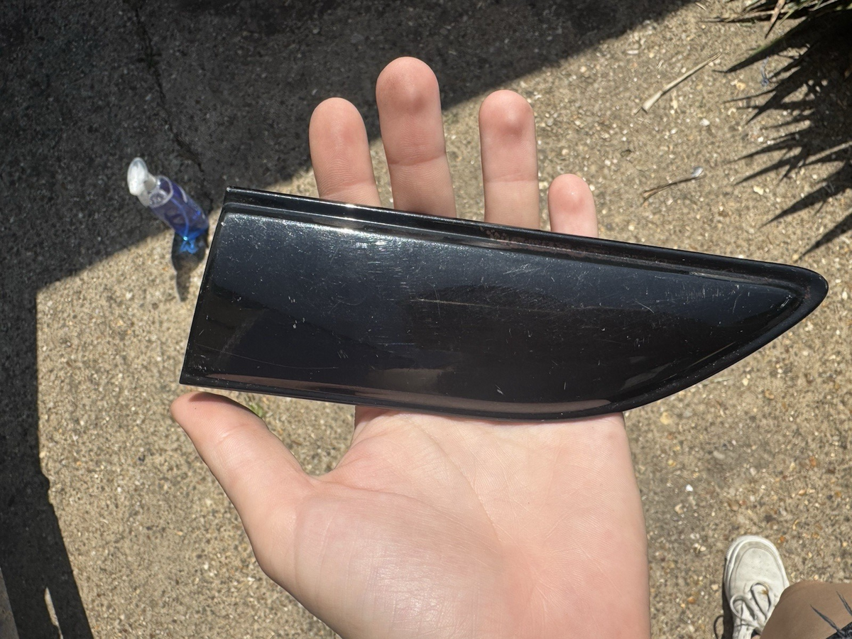 LAND ROVER RANGE ROVER EVOQUE L538 Front Left Door Molding BJ32-29427-BBW 2015
