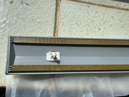 Molding Pintu Lexus hybrid 7507548020 7574148040 a1