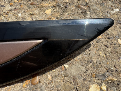 Trim Samping Kiri Depan K8D2-29427-AB Original Range Rover Evoque L551