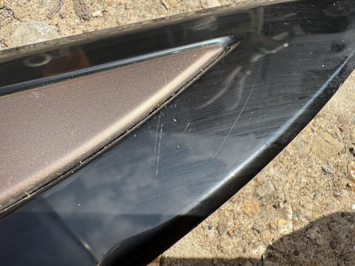 Trim Samping Kiri Depan K8D2-29427-AB Original Range Rover Evoque L551