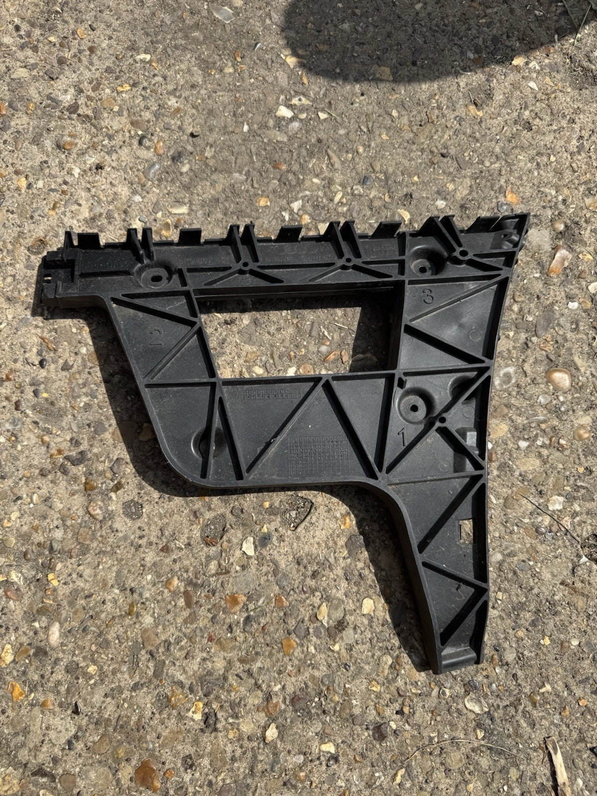 Audi RS4 B8 Rear Bumper Bracket Right O/S Carrier Holder Mount 8K9807454D