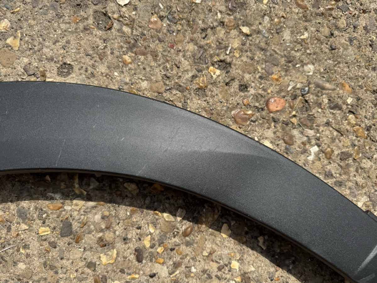 PEUGEOT 2008 WHEEL ARCH WING TRIM REAR RIGHT 9825736580 MK2 2019-2025