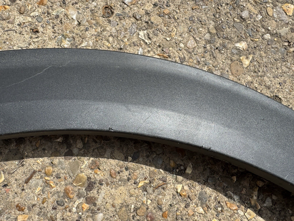 PEUGEOT 2008 WHEEL ARCH WING TRIM REAR RIGHT 9825736580 MK2 2019-2025