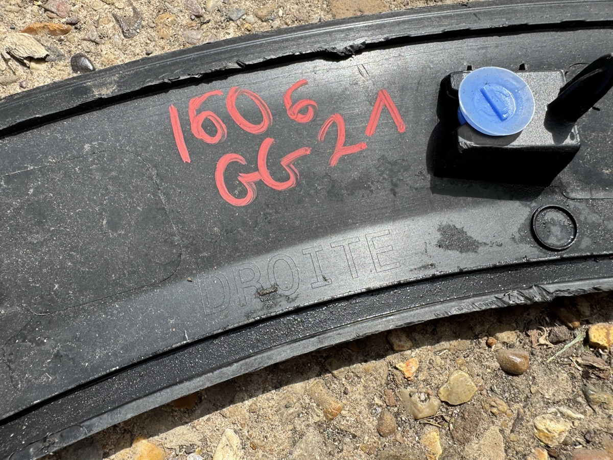 PEUGEOT 2008 WHEEL ARCH WING TRIM REAR RIGHT 9825736580 MK2 2019-2025