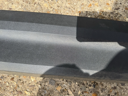 VOLVO XC40 536 Front Right Door Lower Molding 32409185 2.0 28791279