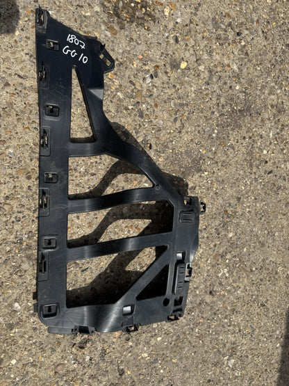 Genuine FORD S-MAX BRACKET RIGHT SIDE , REAR EM2B-R423A40