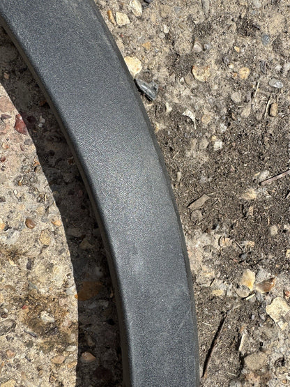 2021 VOLVO XC40 R-DESIGN 536 FRONT DRIVER SIDE WHEEL ARCH TRIM 31448345