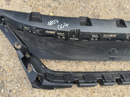 PEUGEOT 3008 P84 2016-ON FRONT RADIATOR GRILLE BACKING TRIM 9815317777 1766