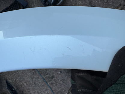 VOLVO XC60 Front Right Side Wing Fender Molding Trim 31454802 39848517