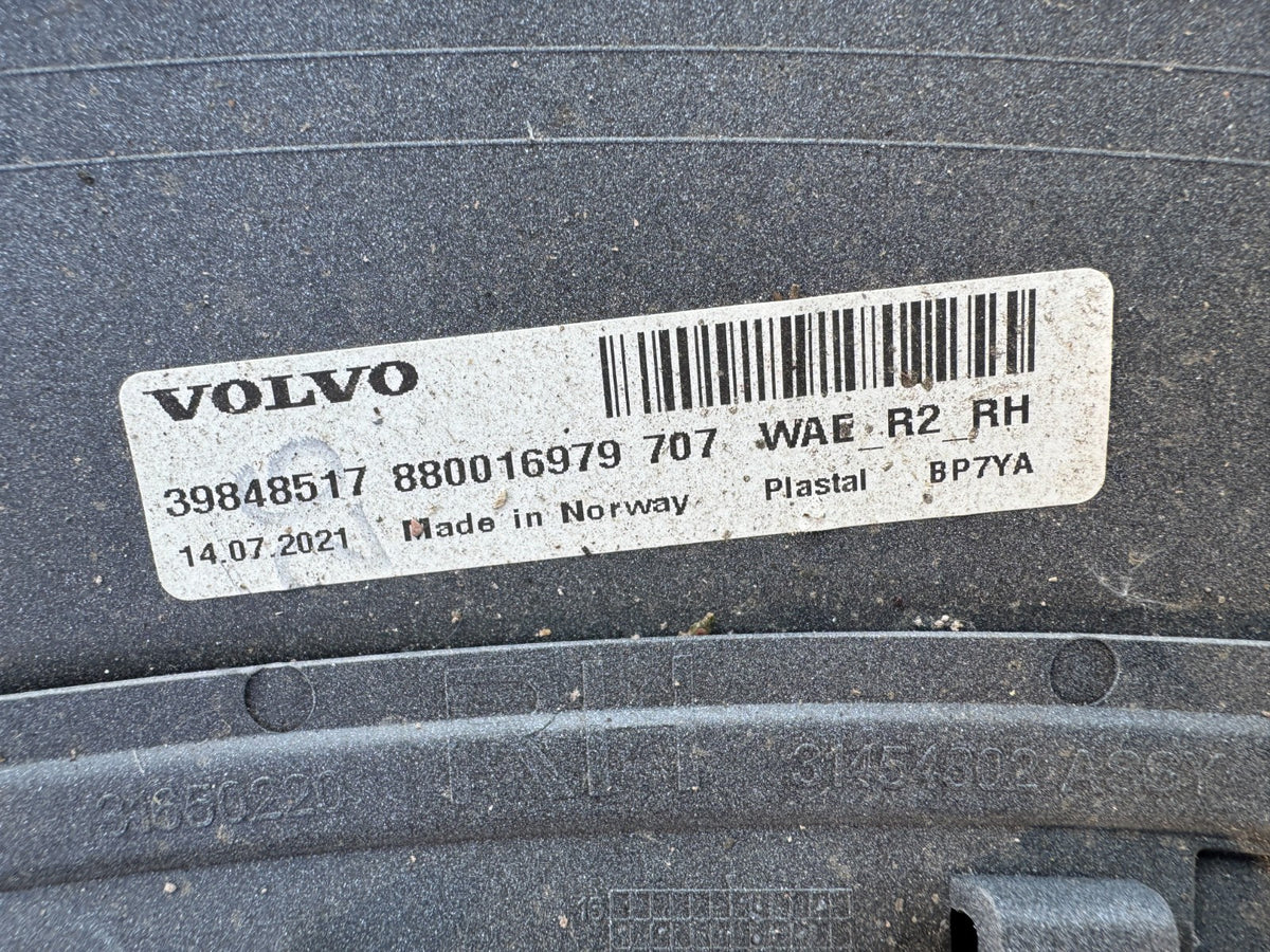VOLVO XC60 Front Right Side Wing Fender Molding Trim 31454802 39848517