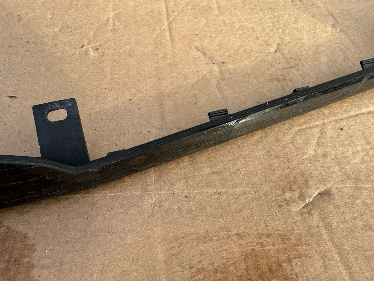 Strip Trim Dasbor 4M8853190J RQ8 Audi Q7 Q8 RSQ8 Original