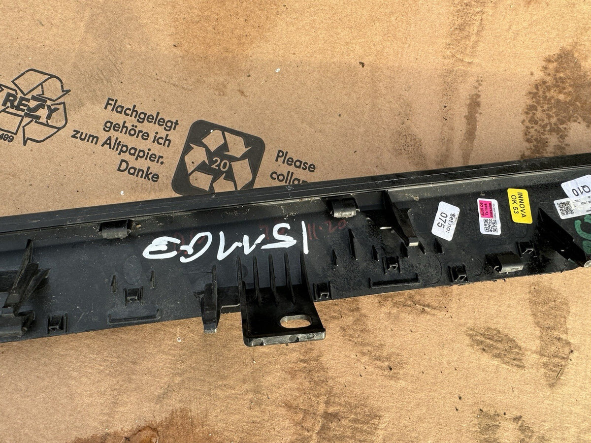 Strip Trim Dasbor 4M8853190J RQ8 Audi Q7 Q8 RSQ8 Original