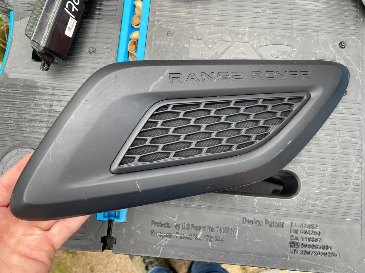 กระจังหน้า LAND ROVER RANGE ROVER SPORT DK6216C628