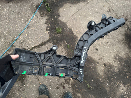 Braket Bumper Kiri Belakang Volvo Orisinal V60 31455501 2018 Pengiriman Besok Sampai
