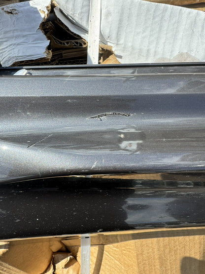 VOLVO Xc90 R-design Pro T5 O/S List Pojok Sill Plate 31672379 Kanan