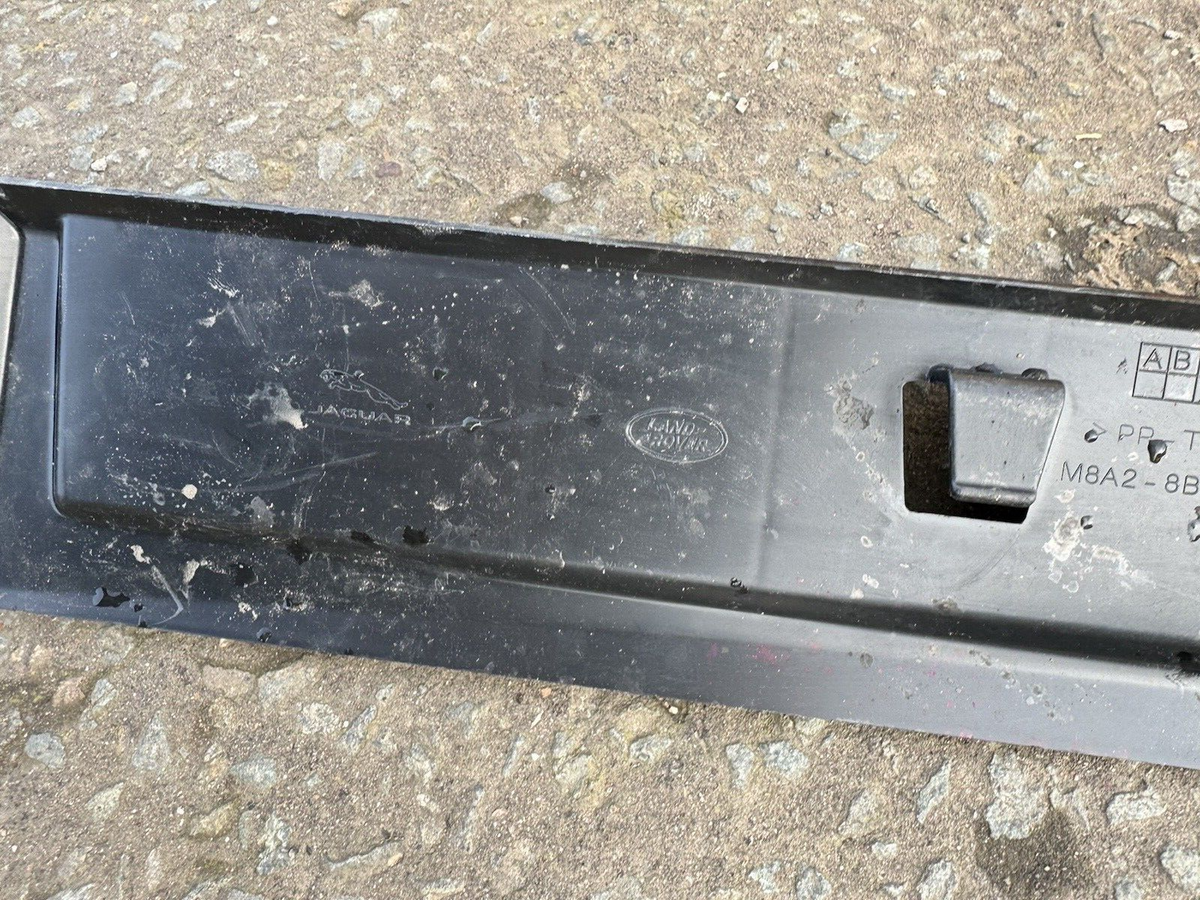 GENUINE LAND ROVER RANGE ROVER VELAR L560 DEFLEKTOR UDARA GRILL DEPAN LR152433