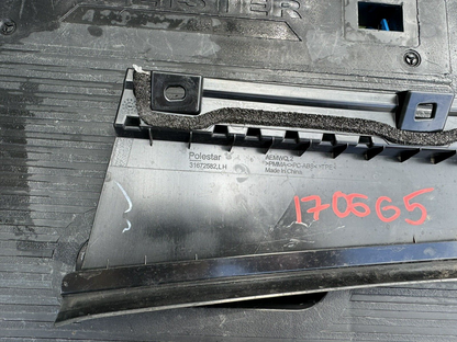 Polestar 2 EV Kemasan Tiang B Kiri 31672582