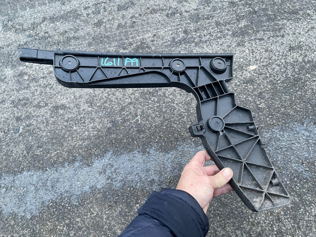 2022 Audi A6 / S6 C8 NSR LEFT Rear Bumper Bracket 4K5807453