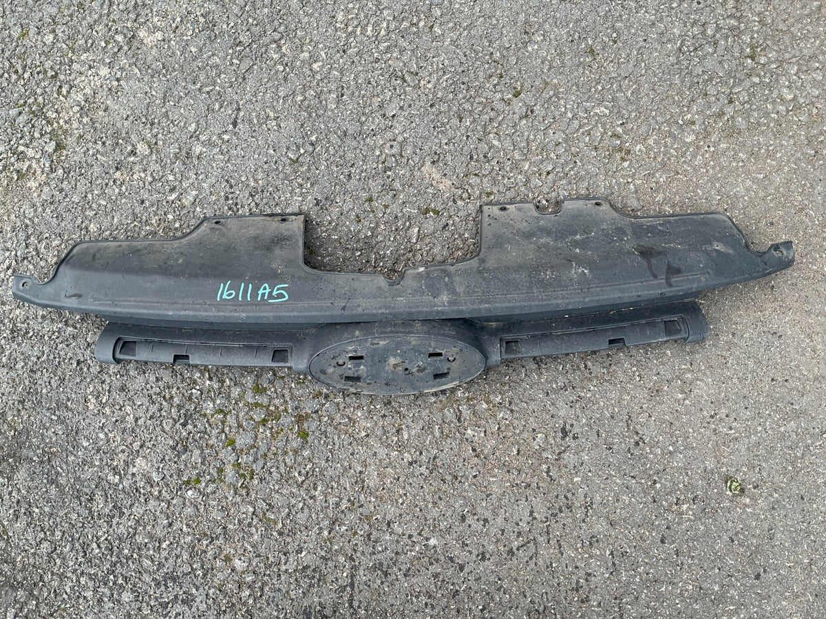Ford Transit Mk8 Custom Grill Atas Bumper Depan Bk218A133A BK218A133A