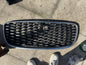 JAGUAR F-PACE X761 2021-ON FRONT GRILLE CHROME SURROUND MK83-8A100 MESH BROKEN