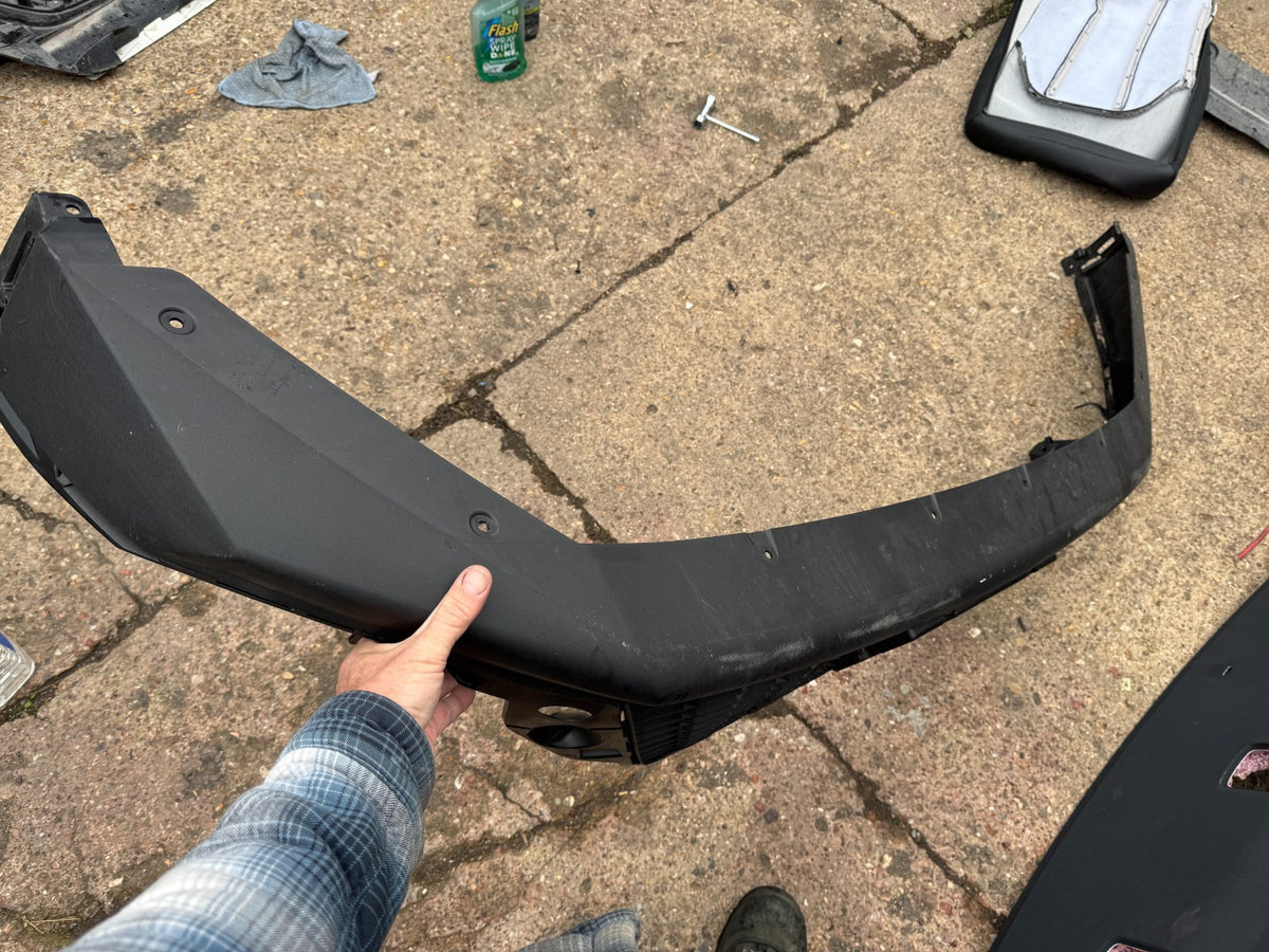 2025 Peugeot 408 II Front bumper lower grill 9840750080