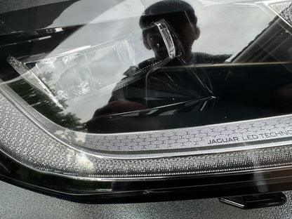 2022 Genuine Jaguar F-Pace/XF X260 LED Headlight Right Hand MK8313W029AC DAMAGED