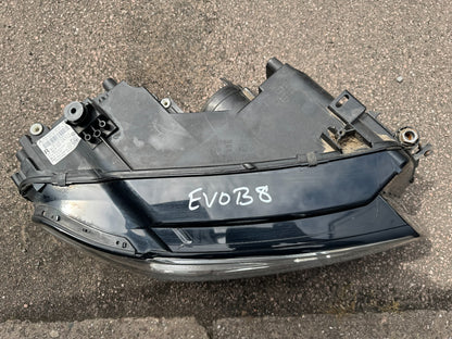 VOLKSWAGEN TIGUAN MK2 2016 HALOGEN HEADLIGHT FRONT RIGHT 5NC941006B