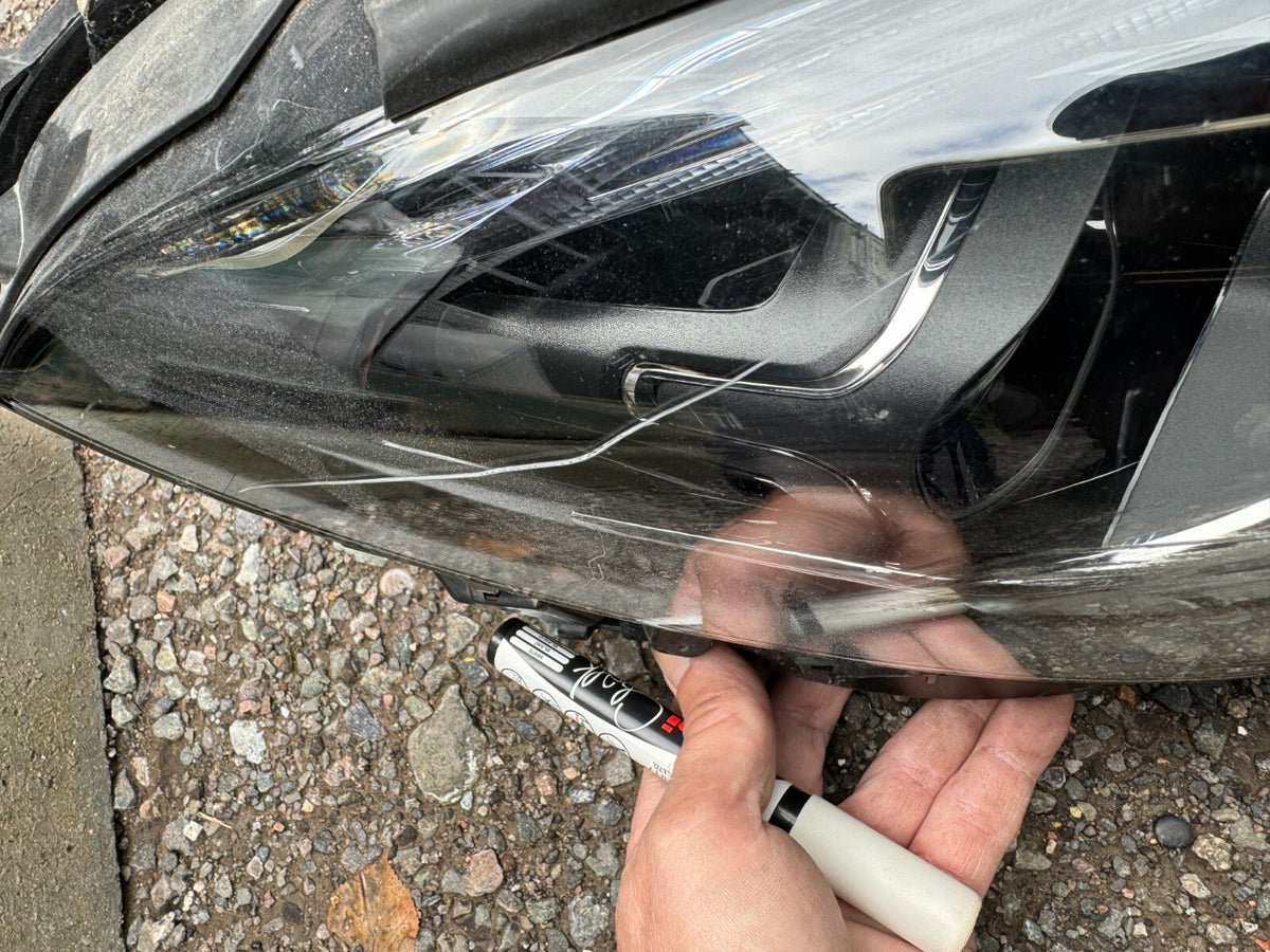 2023 MERCEDES CLA W118 2019-ON RIGHT HEADLIGHT A1189061601 DAMAGED