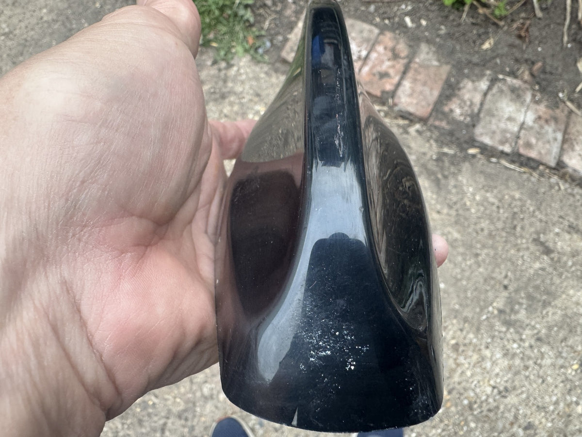 GENUINE LAND ROVER JAGUAR SHARK FIN ROOF ANTENNA AERIAL MX73-19C089-DA