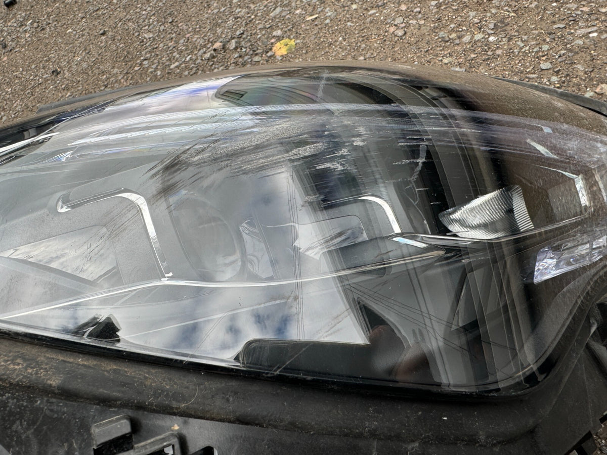 2023 MERCEDES CLA W118 2019-ON RIGHT HEADLIGHT A1189061601 DAMAGED