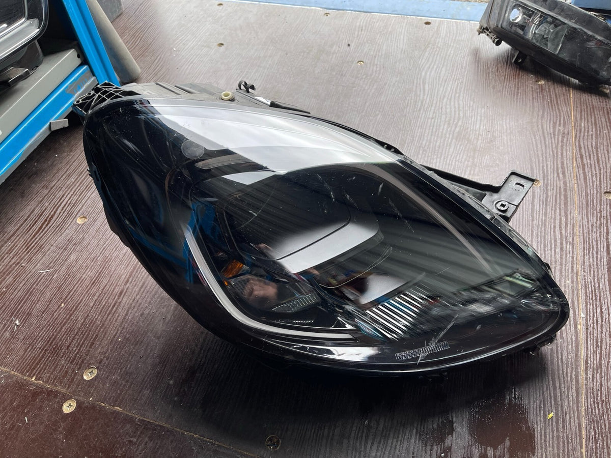FORD PUMA MK1 ST-LINE OS HEADLIGHT L1TB-13E014-HH 2019-2022
