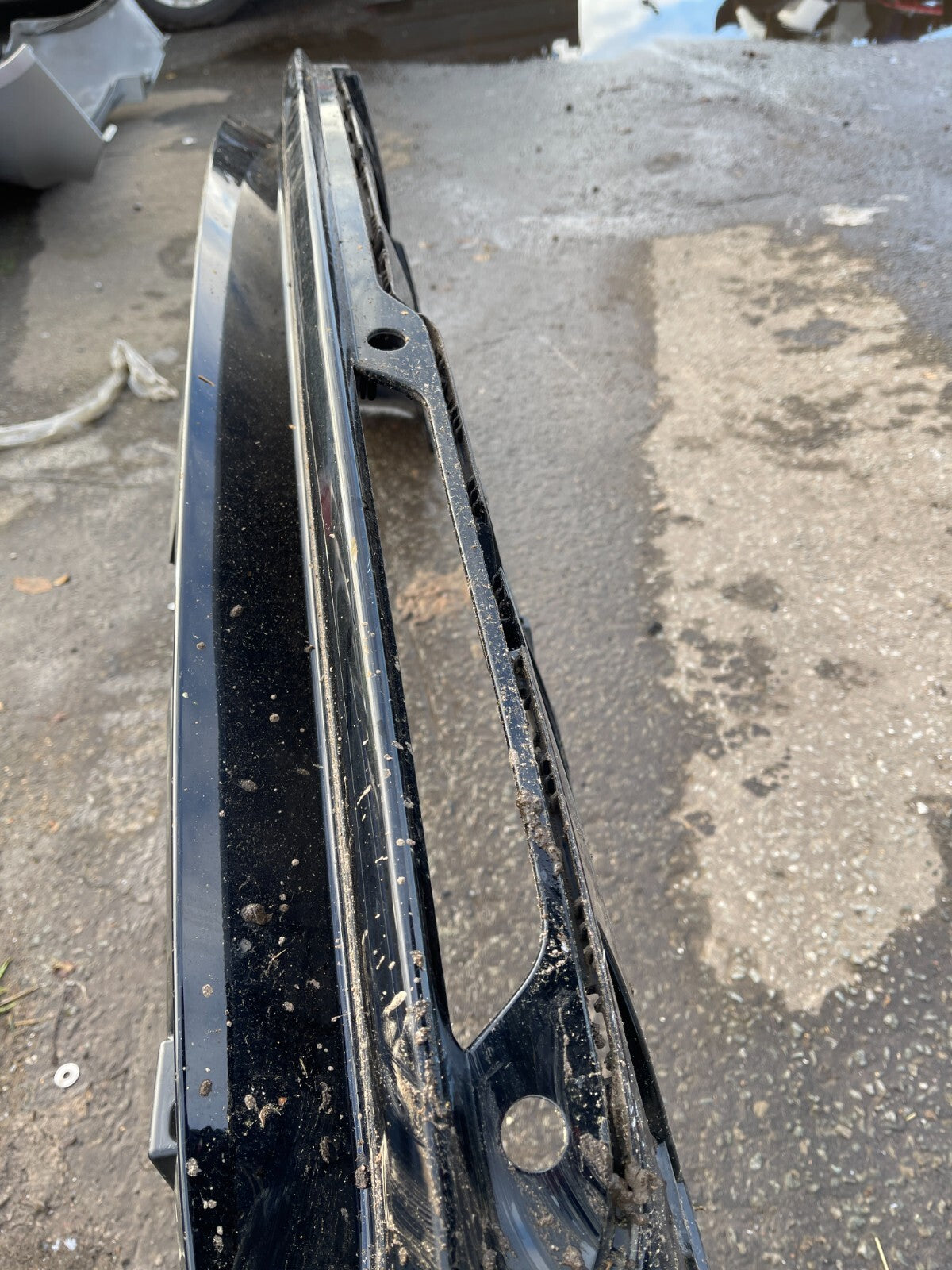 RANGE ROVER VOGUE L460 2022 ke atas SUV BUMPER BELAKANG M8E2-17D980-A RUSAK