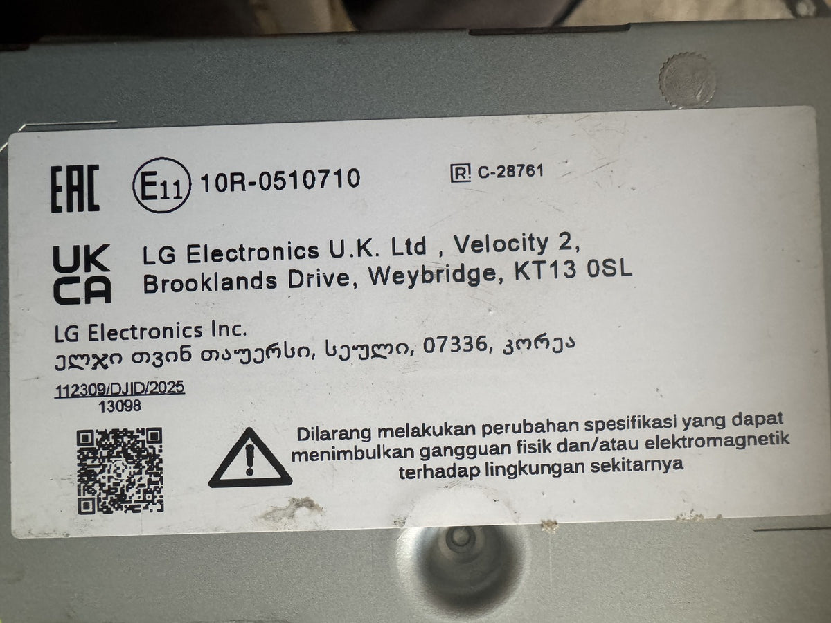GENUINE LAND ROVER DEFENDER L663 2020-2026 INFOTAINMENT UNIT N8B2-19L300-PH
