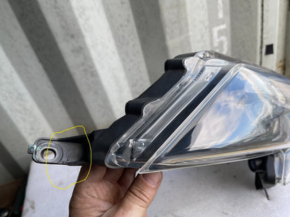 Genuine Nissan Combination Headlight Nissan Juke F15 - 26120BV80D