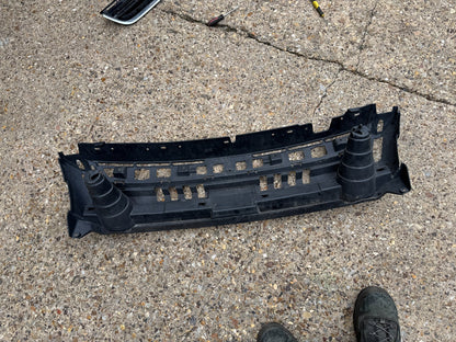FORD KUGA 2012-2019 5 Door FRONT BUMPER BRACKET CV448A164AD