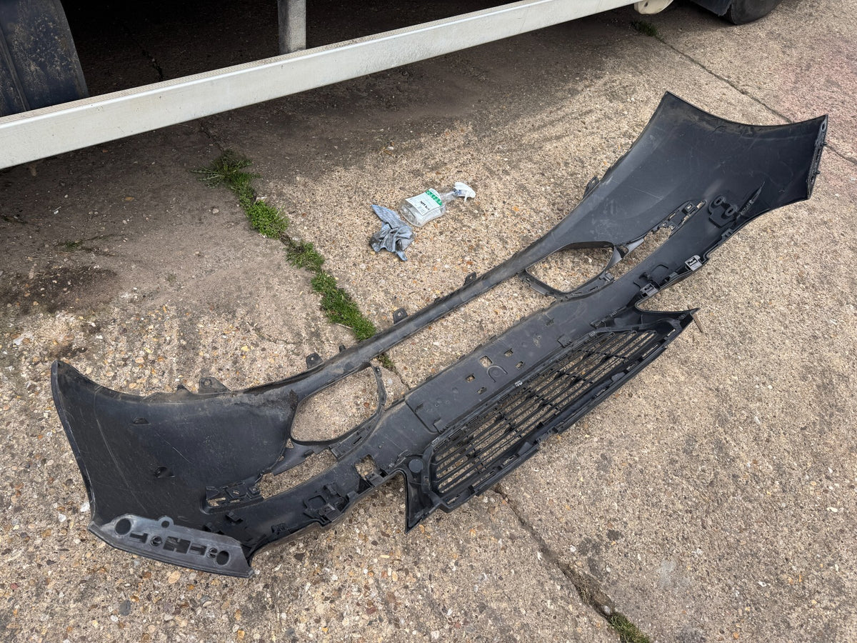 PEUGEOT 308 2013 - 2016 PRE FACELIFT GENUINE FRONT BUMPER AA35899370