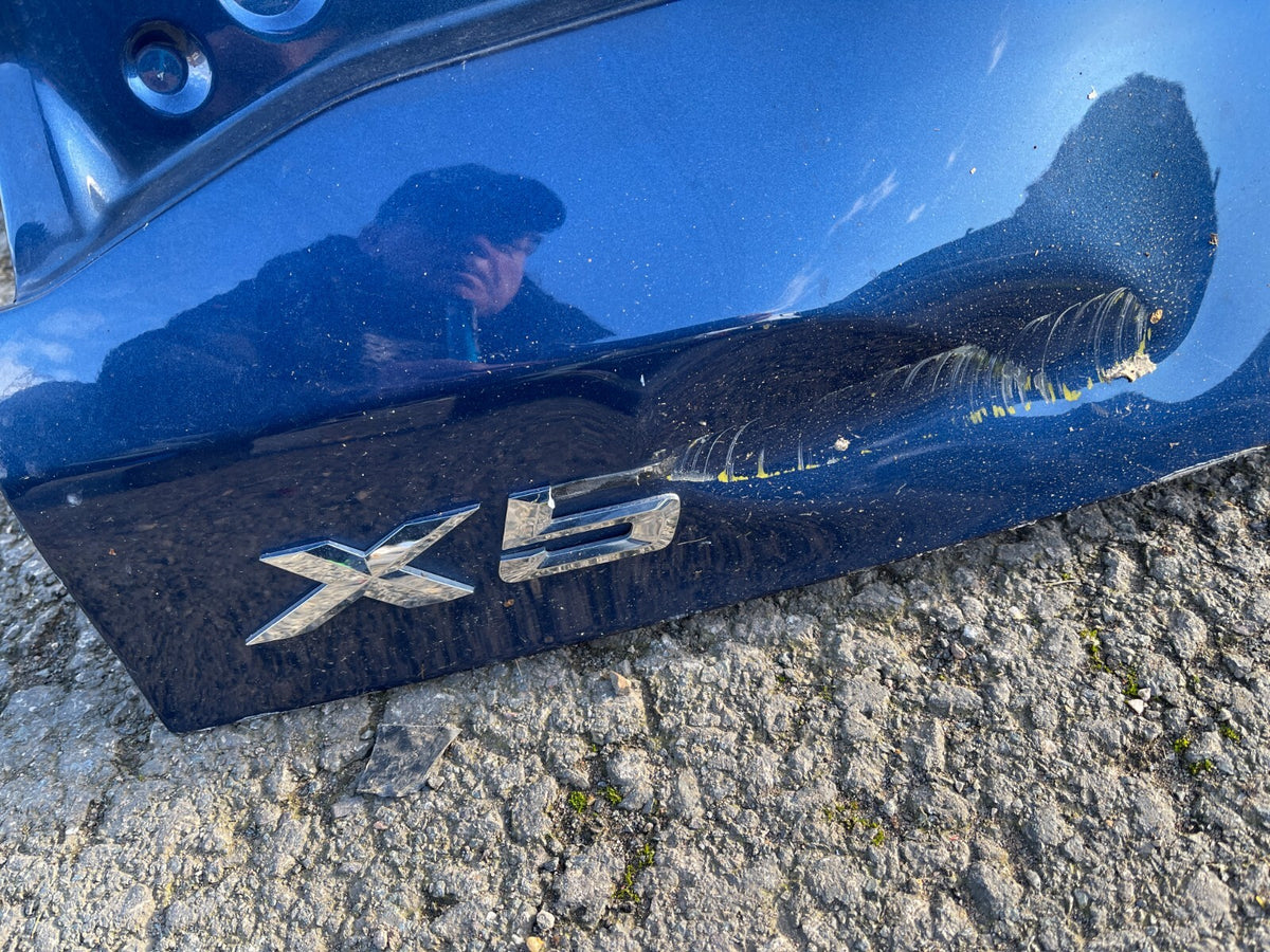 BMW X5 Xdrive 45e Pintu Boot Belakang Kosong CALAR DAN KEMEK