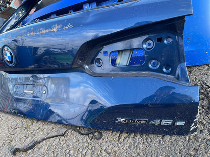 BMW X5 Xdrive 45e Pintu Boot Belakang Kosong CALAR DAN KEMEK
