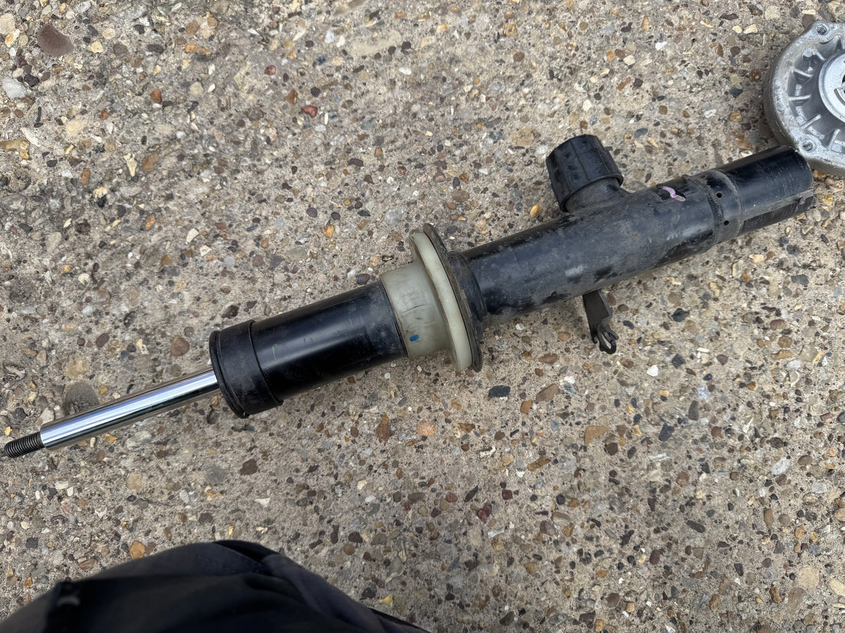 2022 BMW X5 M F95 X6 M F96 Front Left VDC Strut Shock Absorber 37109500363