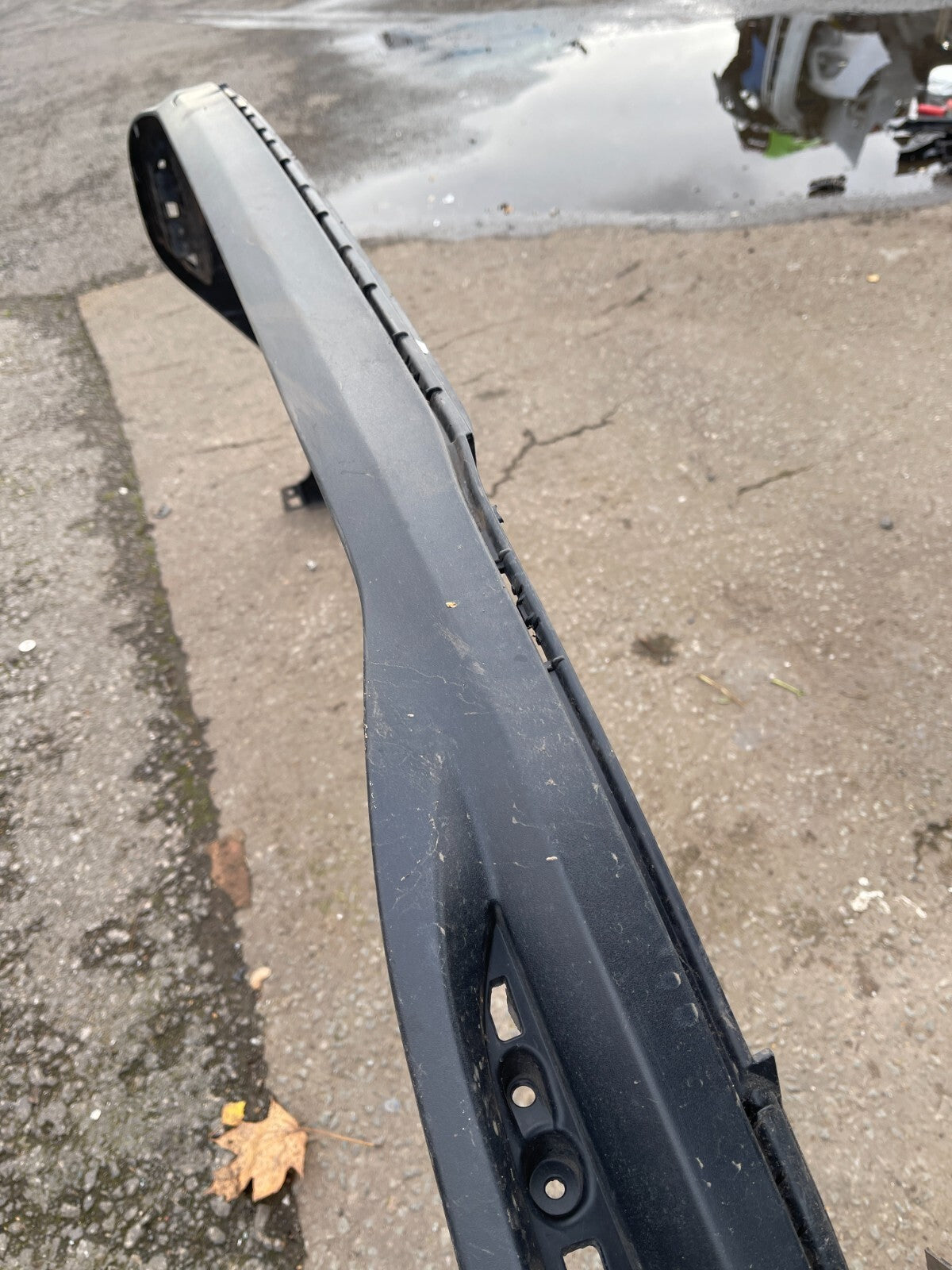 TRIM BUMPER BELAKANG ORIGINAL FORD FOCUS 2018 ke atas JX7B-17F954