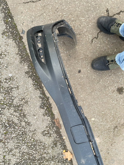 TRIM BUMPER BELAKANG ORIGINAL FORD FOCUS 2018 ke atas JX7B-17F954