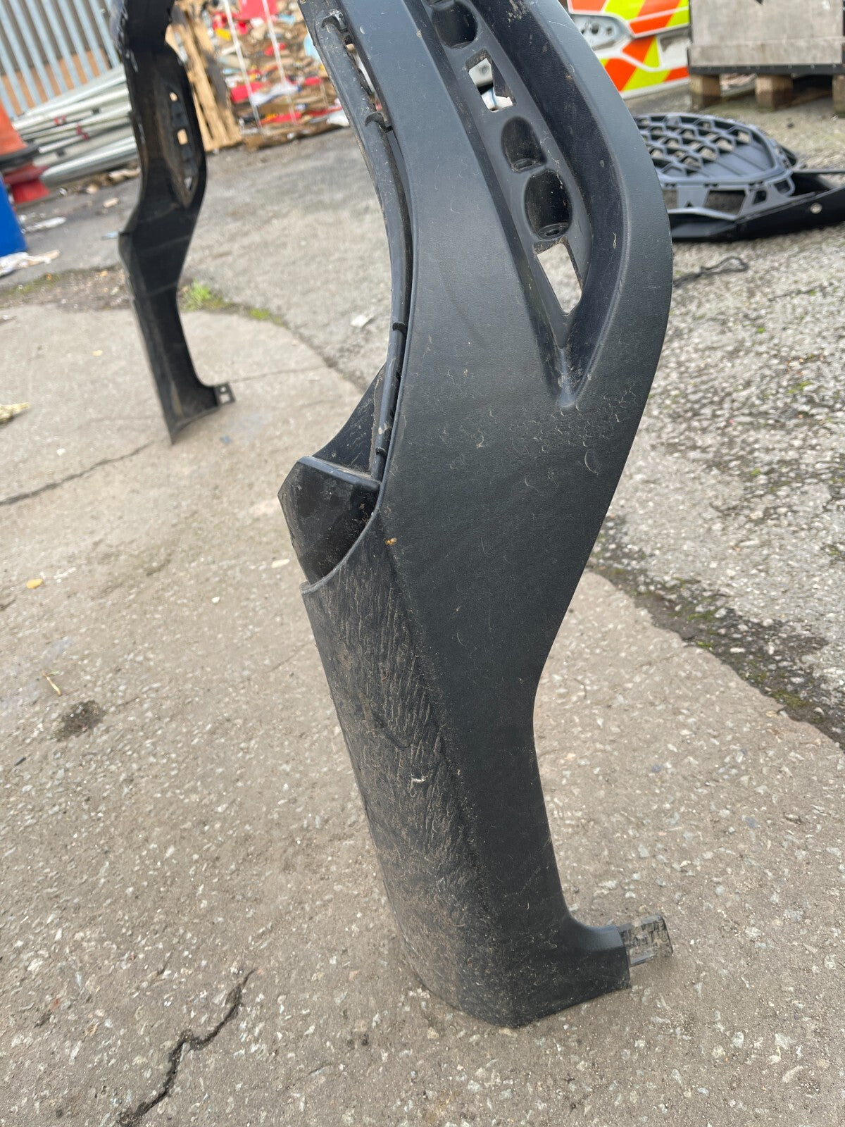 TRIM BUMPER BELAKANG ORIGINAL FORD FOCUS 2018 ke atas JX7B-17F954