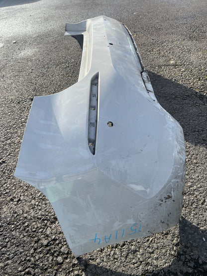 Genuine BMW 1 series F40 Bumper Belakang Standar warna Putih 2020