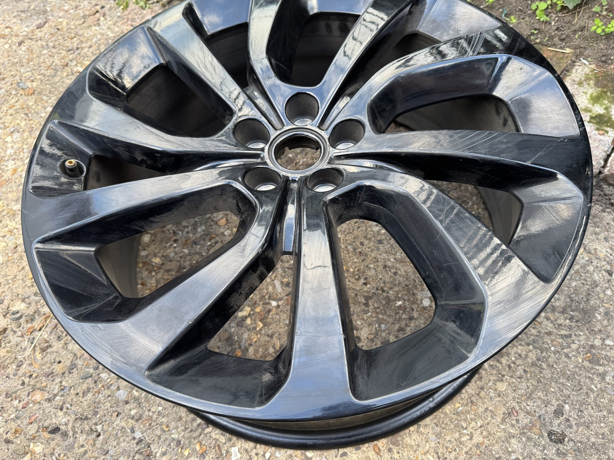20" Genuine Land Rover Discovery Sport Style 5089 Black Alloy Wheel LK721007DA
