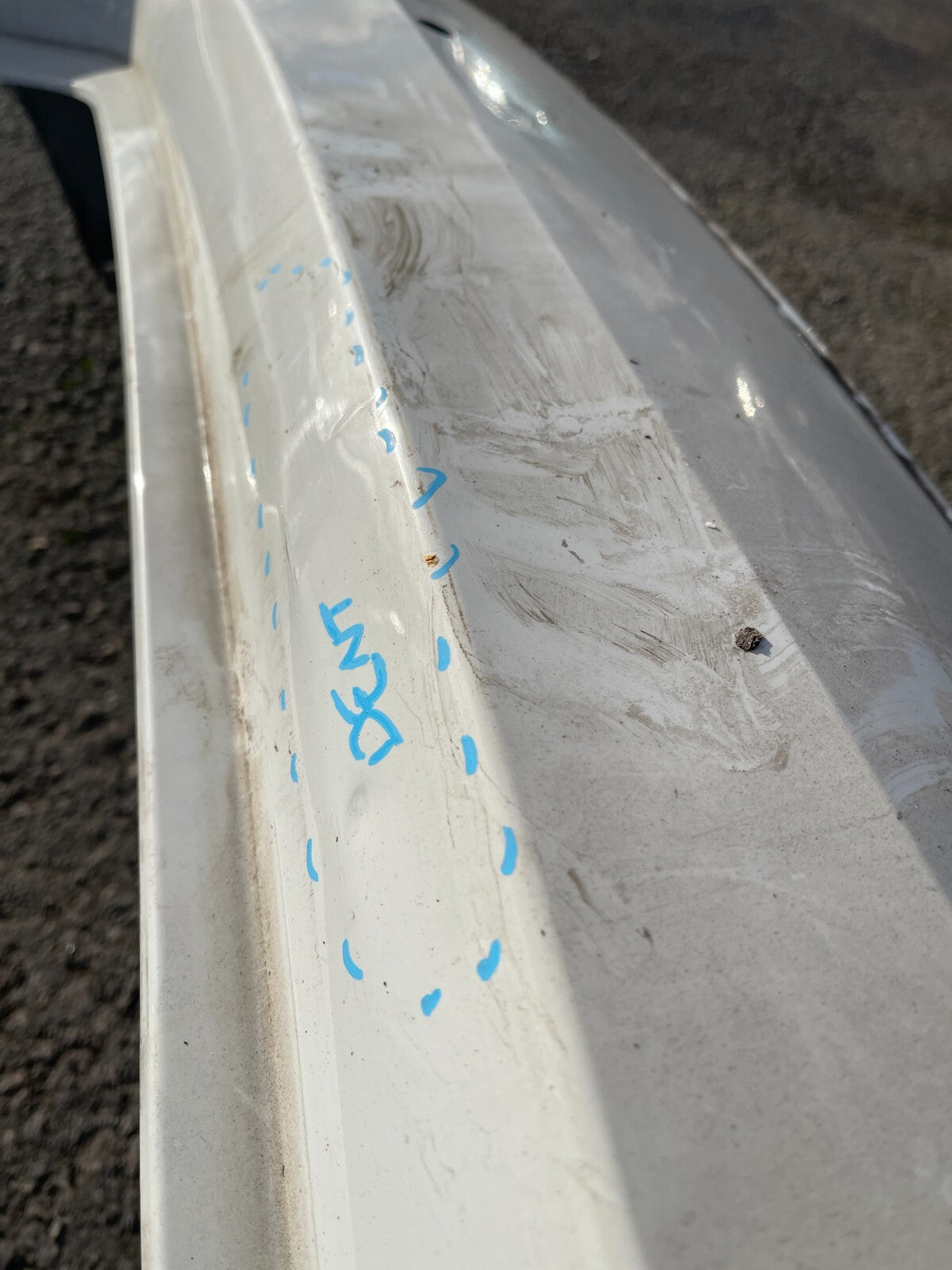 Genuine BMW 1 series F40 Bumper Belakang Standar warna Putih 2020