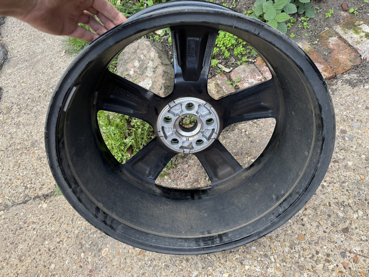2025 22" Genuine Land Rover Defender Style 5098 Black Alloy Wheel L8BM1007AD