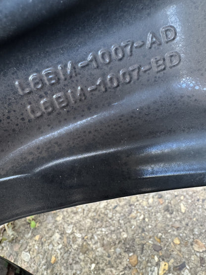 2025 22" Genuine Land Rover Defender Style 5098 Black Alloy Wheel L8BM1007AD